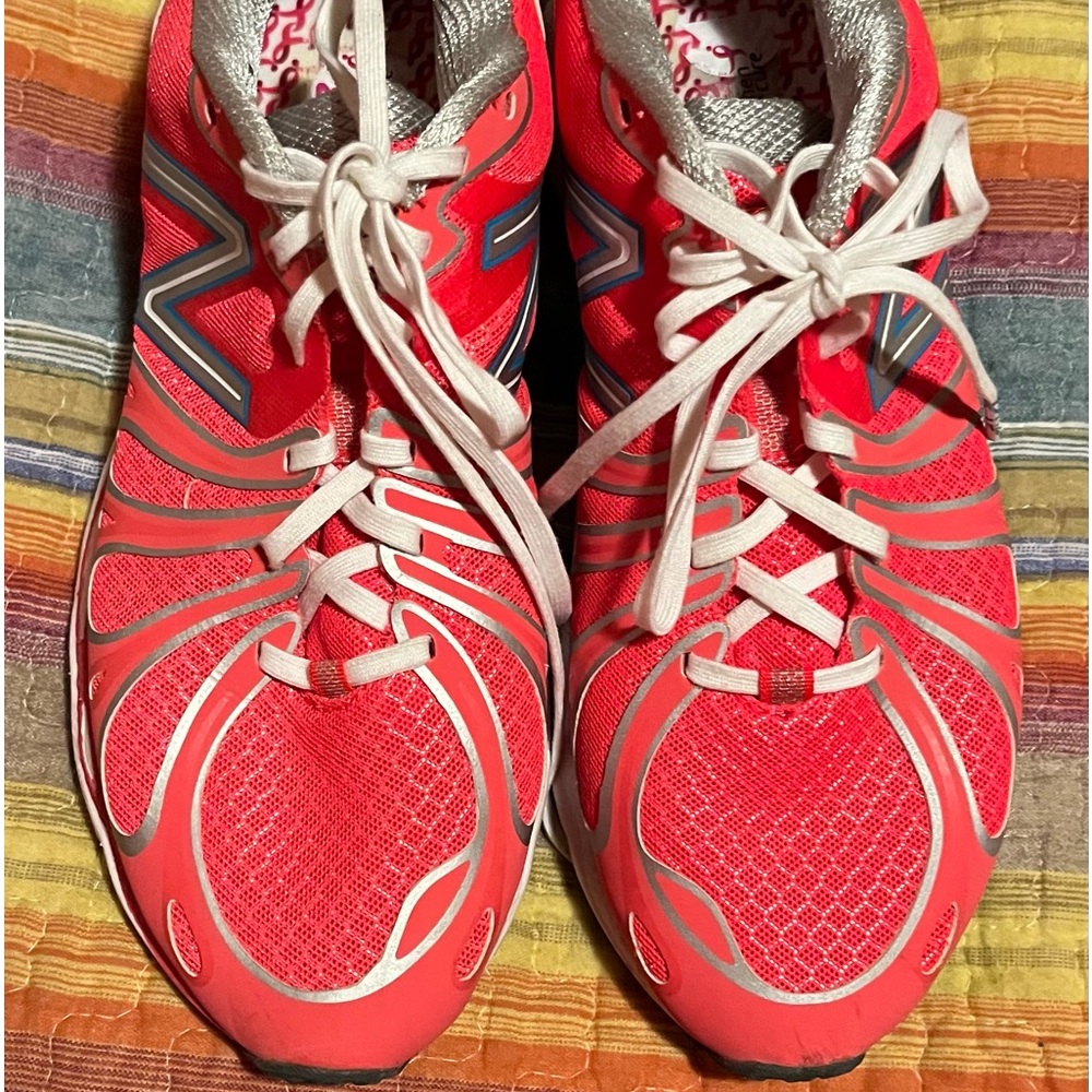 New Balance Susan G Komen Shoes 9